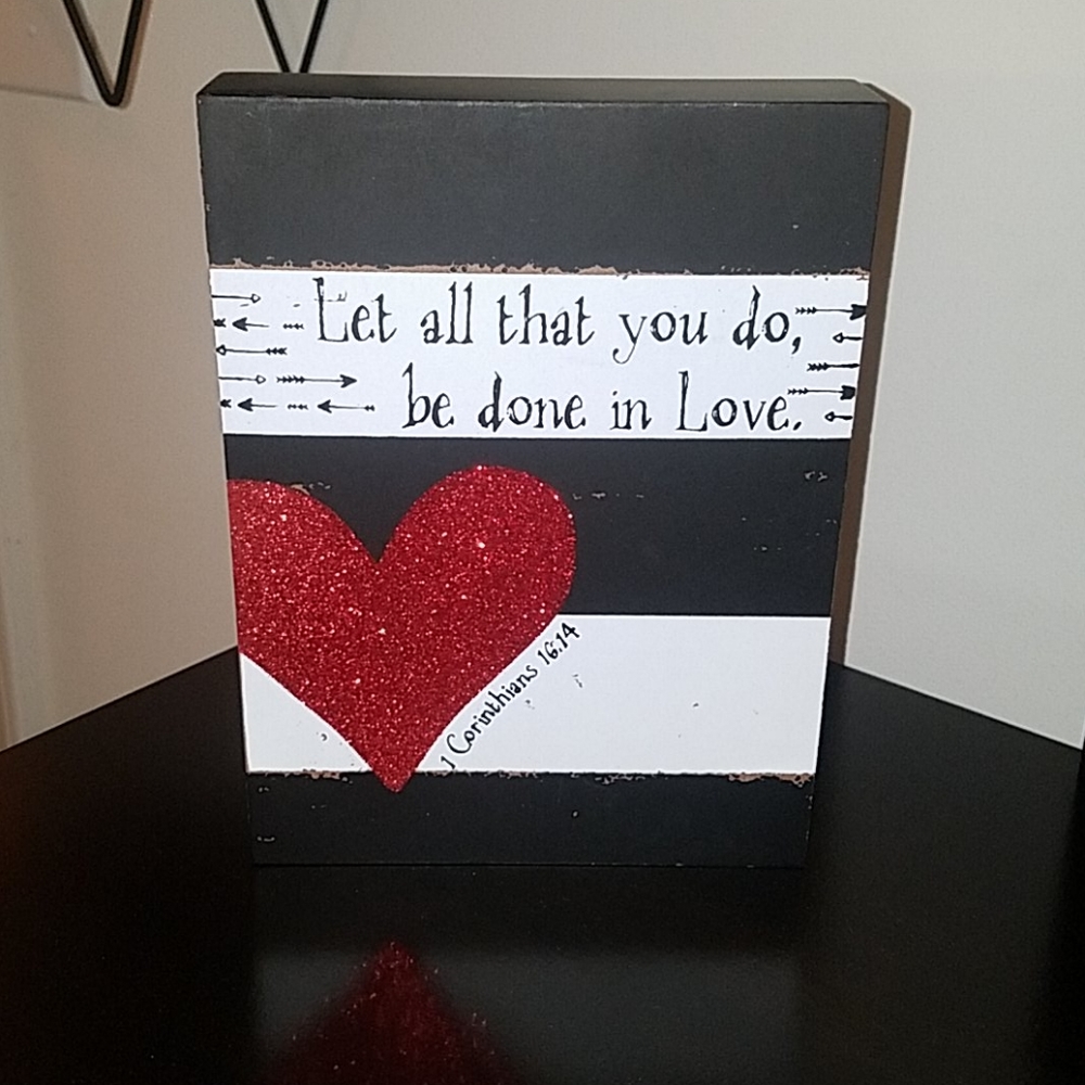 WALL /Table Decor